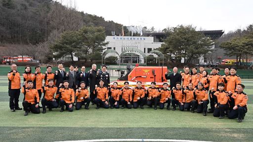 Hyundai Motor Group Donates Unmanned Firefighting Robots to Korea National Fire Agency for Safeguarding Firefighters