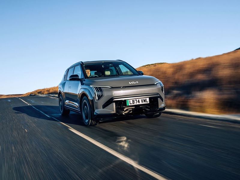 Kia wins two 2025 What Car？Electric Car awards