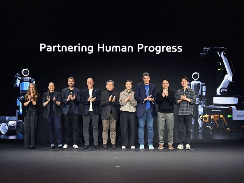Hyundai Motor Group Marks CES 2026 with AI Robotics Announcements and Accolades