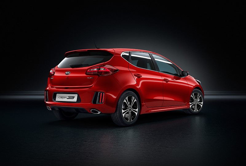Kia cee'd 5-Door GT Line (rear)