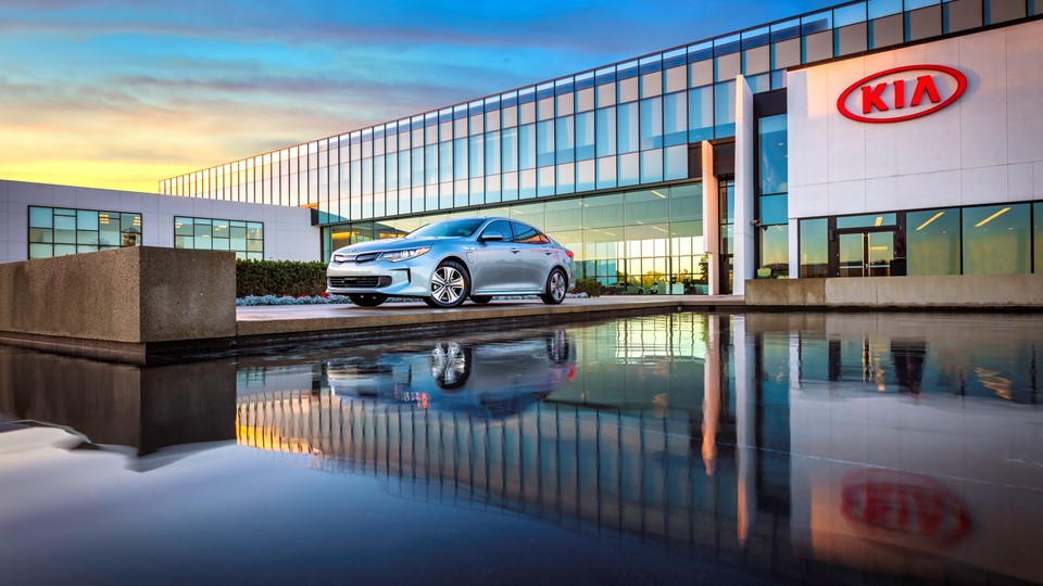 Optima Plug-in Hybrid