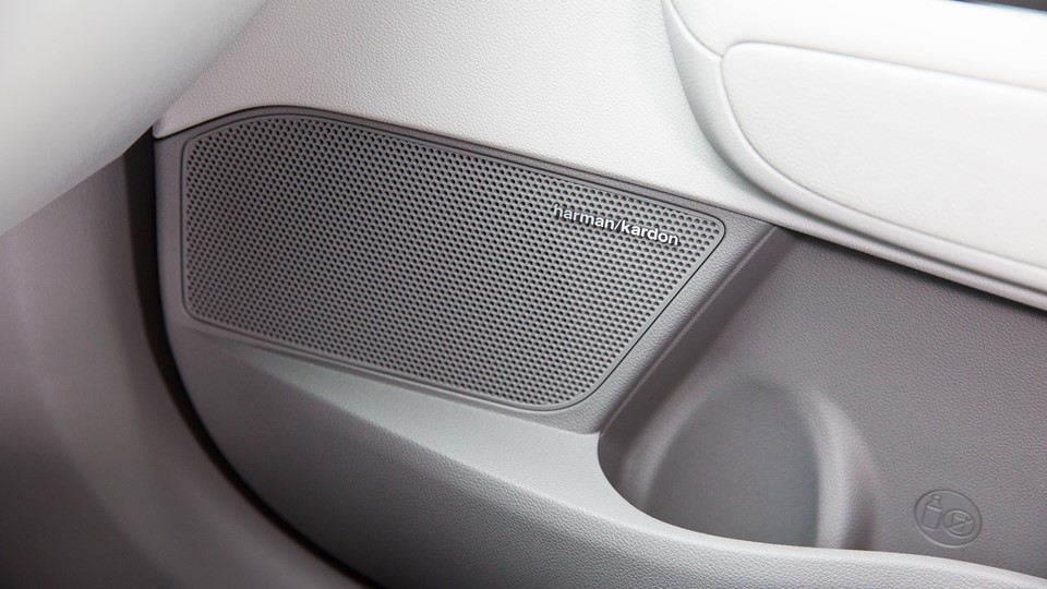 Optima Plug-in Hybrid