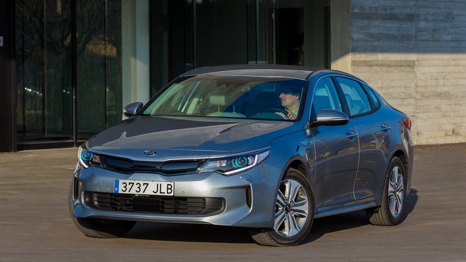 Optima Plug-in Hybrid