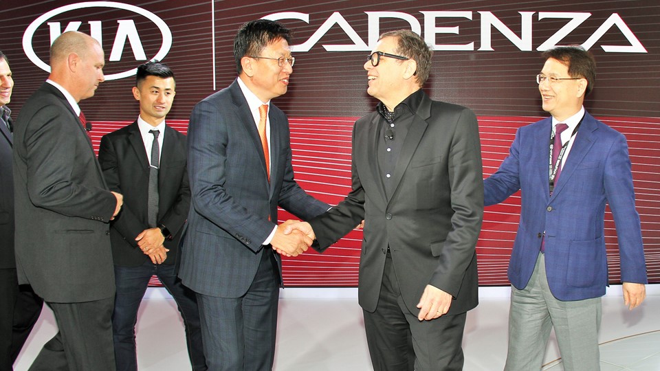 2016 NY Auto Show CADENZA PRESS EVENT