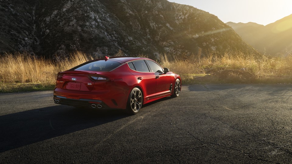 Kia Stinger GT Exterior (4)_US Spec