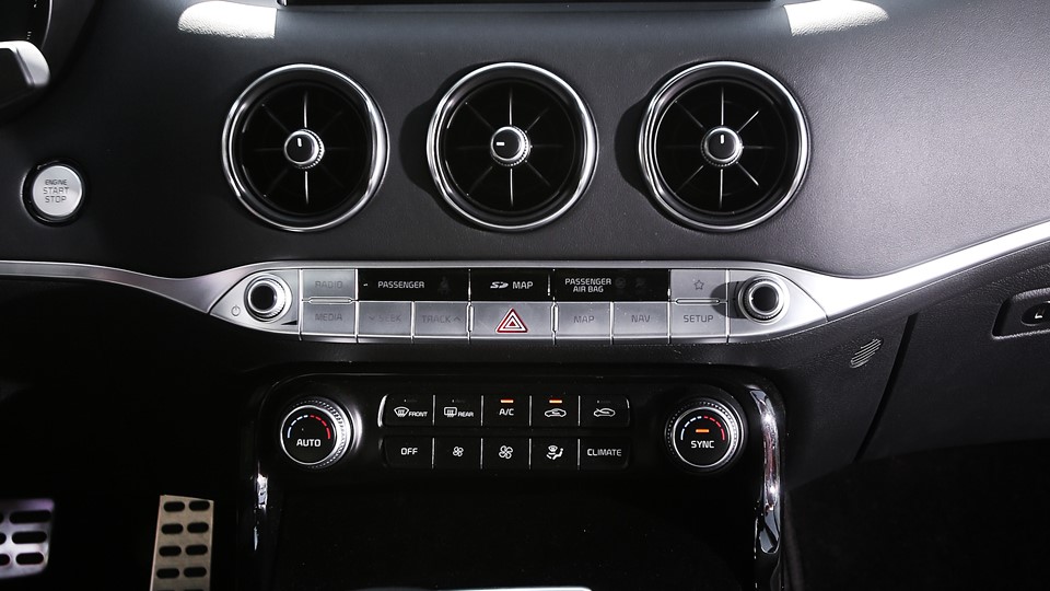 Kia Stinger interior