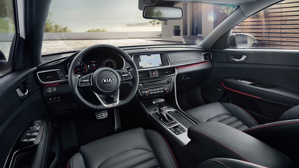 New powertrains and fresh design for Kia Optima - INTERIOR
