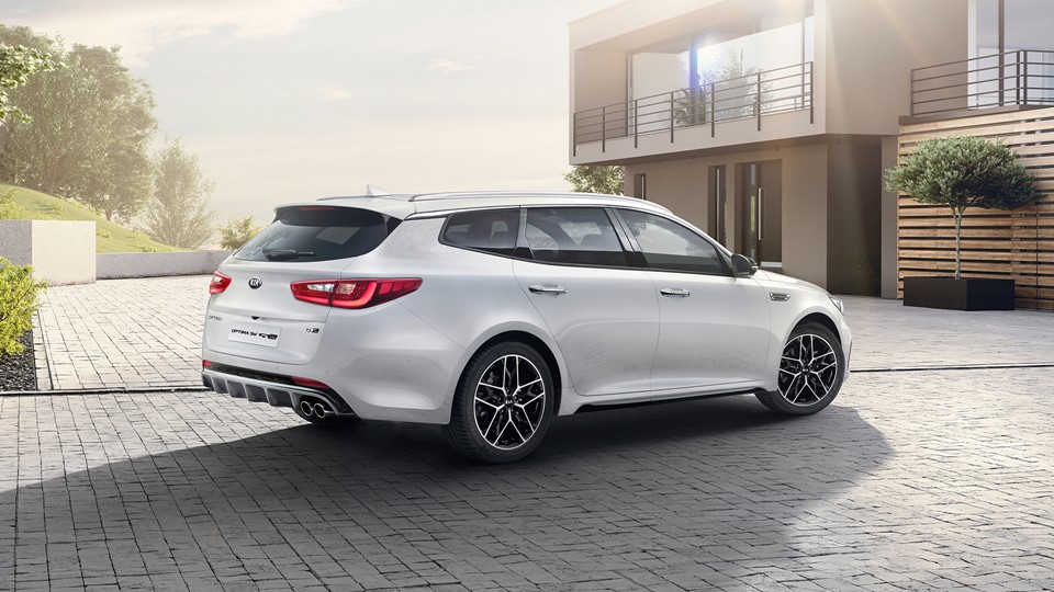 New powertrains and fresh design for Kia Optima - BACK