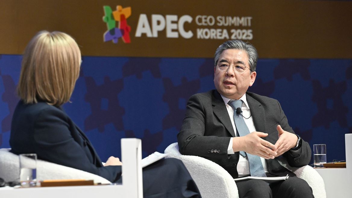 HMG Advances Hydrogen Vision in Dialogue at APEC CEO Summit Korea 2025