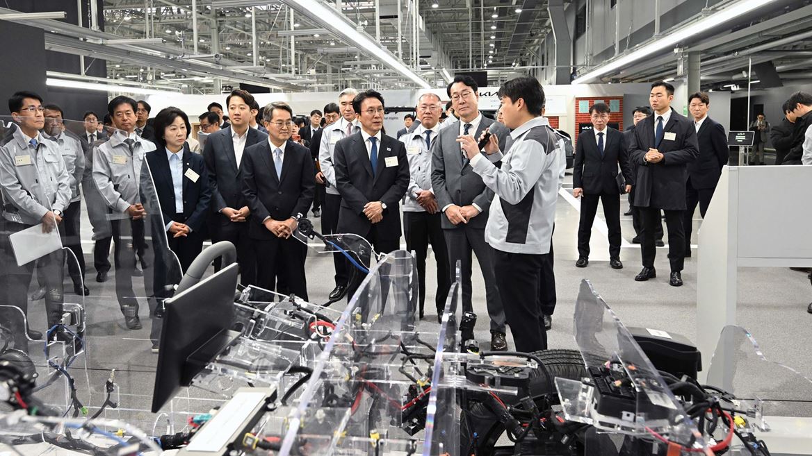  i 12 k m m e f pbv p h k 