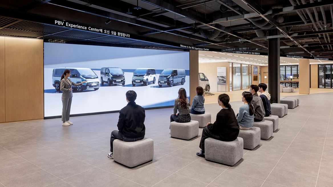 Kia Unveils the PBV Experience Center
