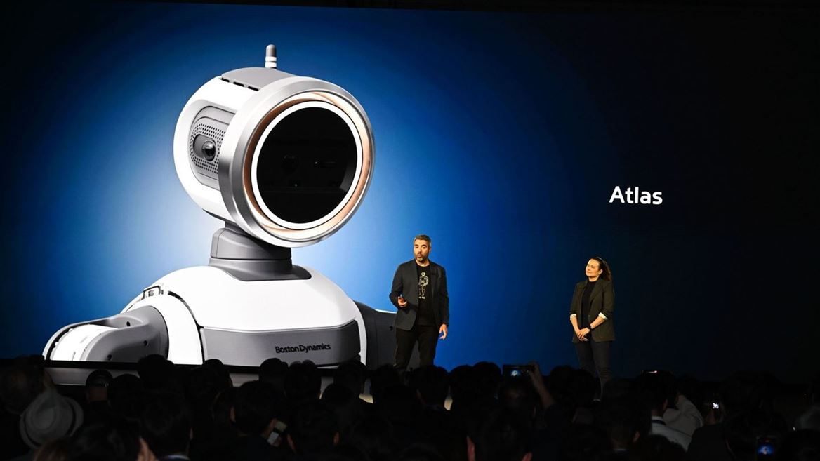 From left Alberto Rodriguez Director of Atlas Behavior at Boston Dynamics Carolina Parada Head of Robotics at Googl