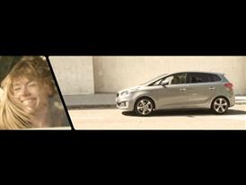 Two World Premieres for Kia at Paris Show Two World Premieres for Kia at Paris Show
