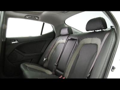 New Kia Optima Hybrid Debuts at LA Auto Show New Kia Optima Hybrid Debuts at LA Auto Show