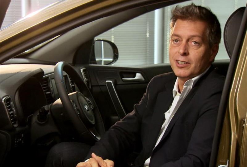 gregory-guillaume--chief-designer-europe--kme-on-the-all-new-kia-sportage