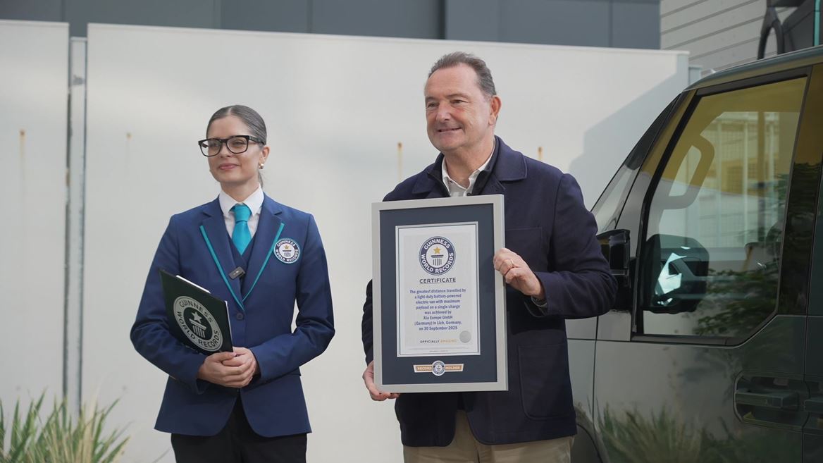 kia-pv5-cargo-sets-a-guinness-world-records--title---clean