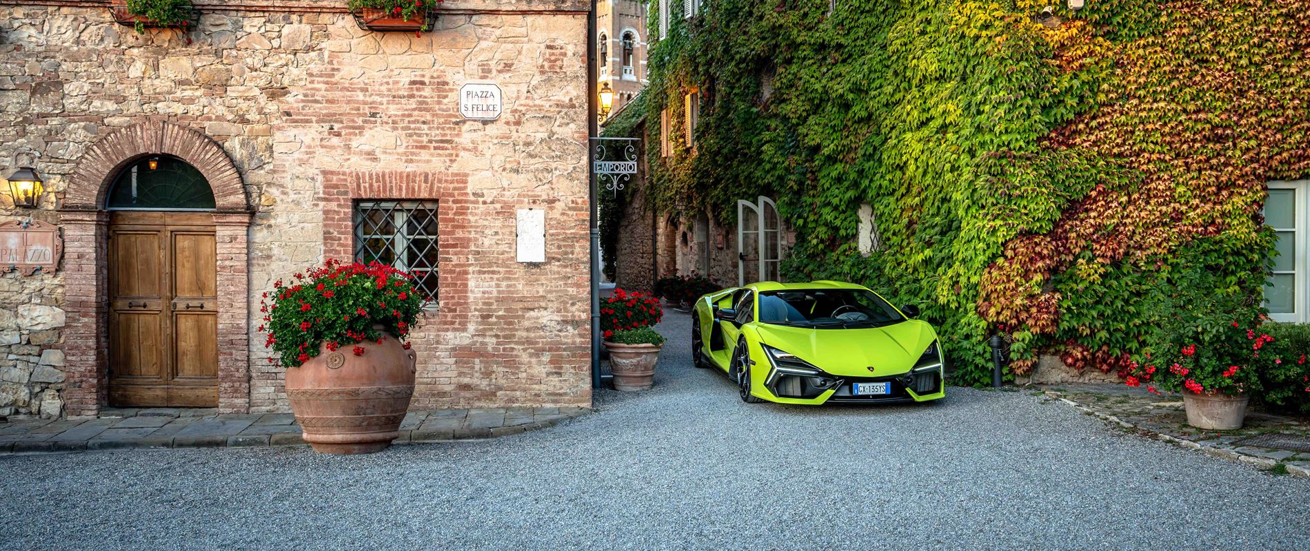 a-tour-of-tuscany--the-lamborghini-way