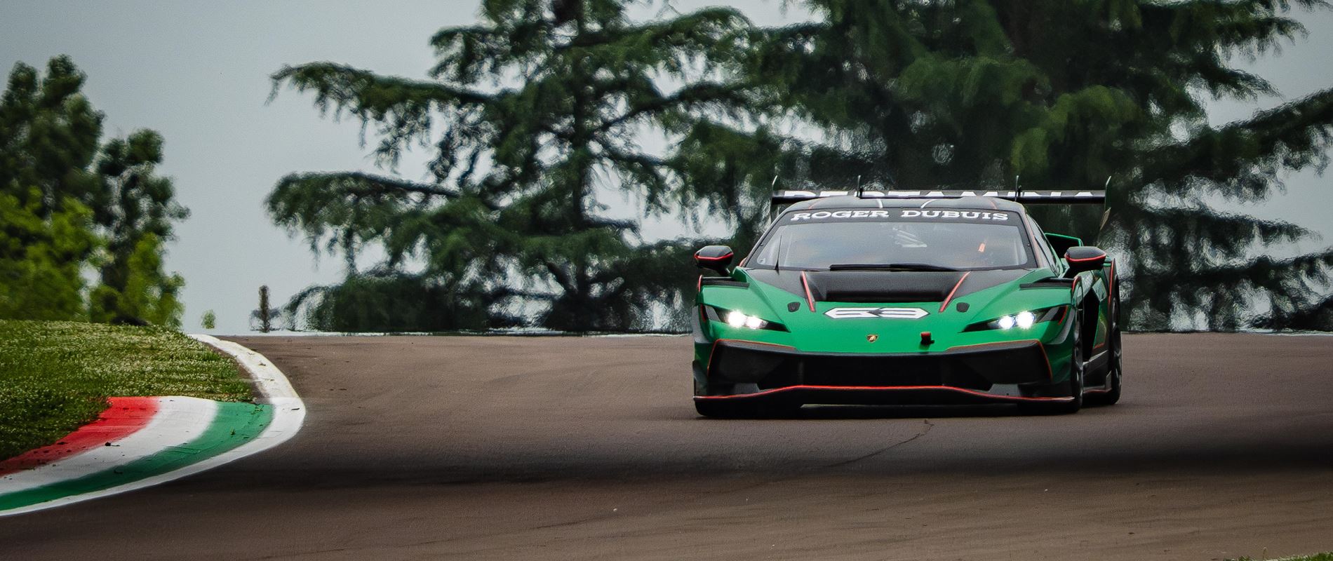 temerario-super-trofeo-officially-unveiled-at-lamborghini-arena