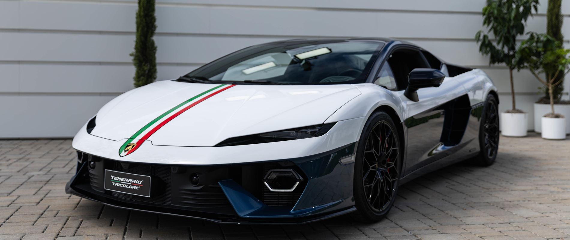 Lamborghini Temerario Tricolore a celebration of Italian excellence