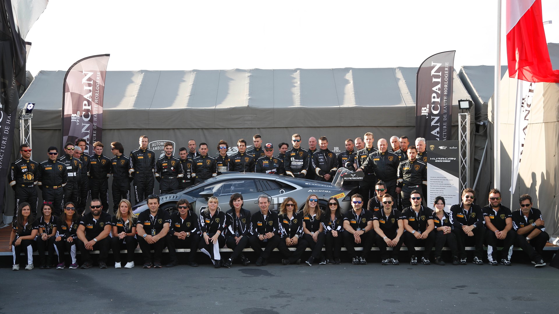 LBST Europe Drivers & Squadra Corse Team with the new Huracan LP 620-2 Super Trofeo