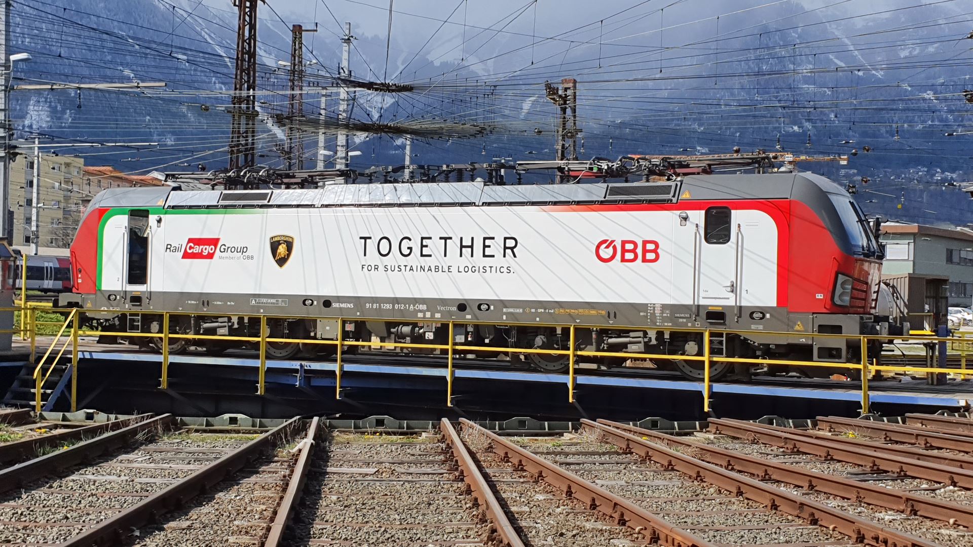 Lamborghini Rail Cargo Locomotiva