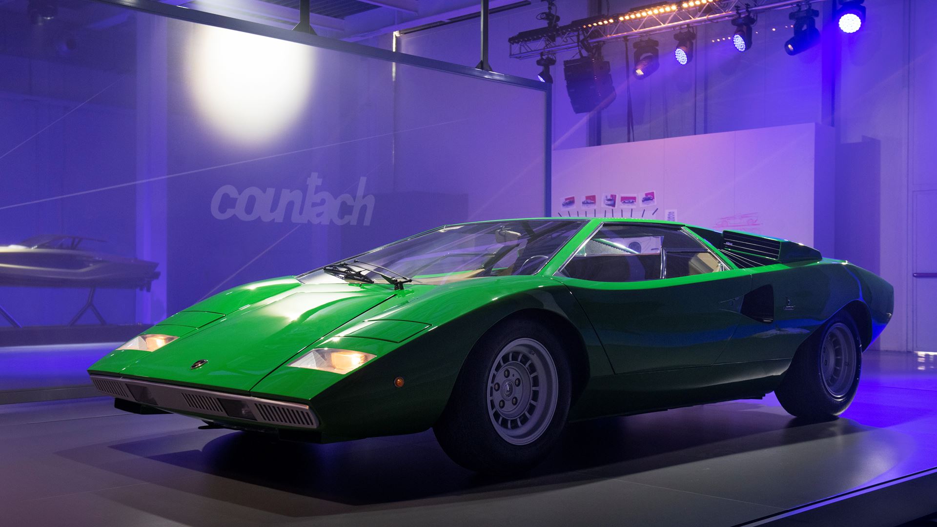 Lamborghini presents the Countach LPI 800-4 at Milan Design Week, celebrating its uniquely inspirational design - Image 4