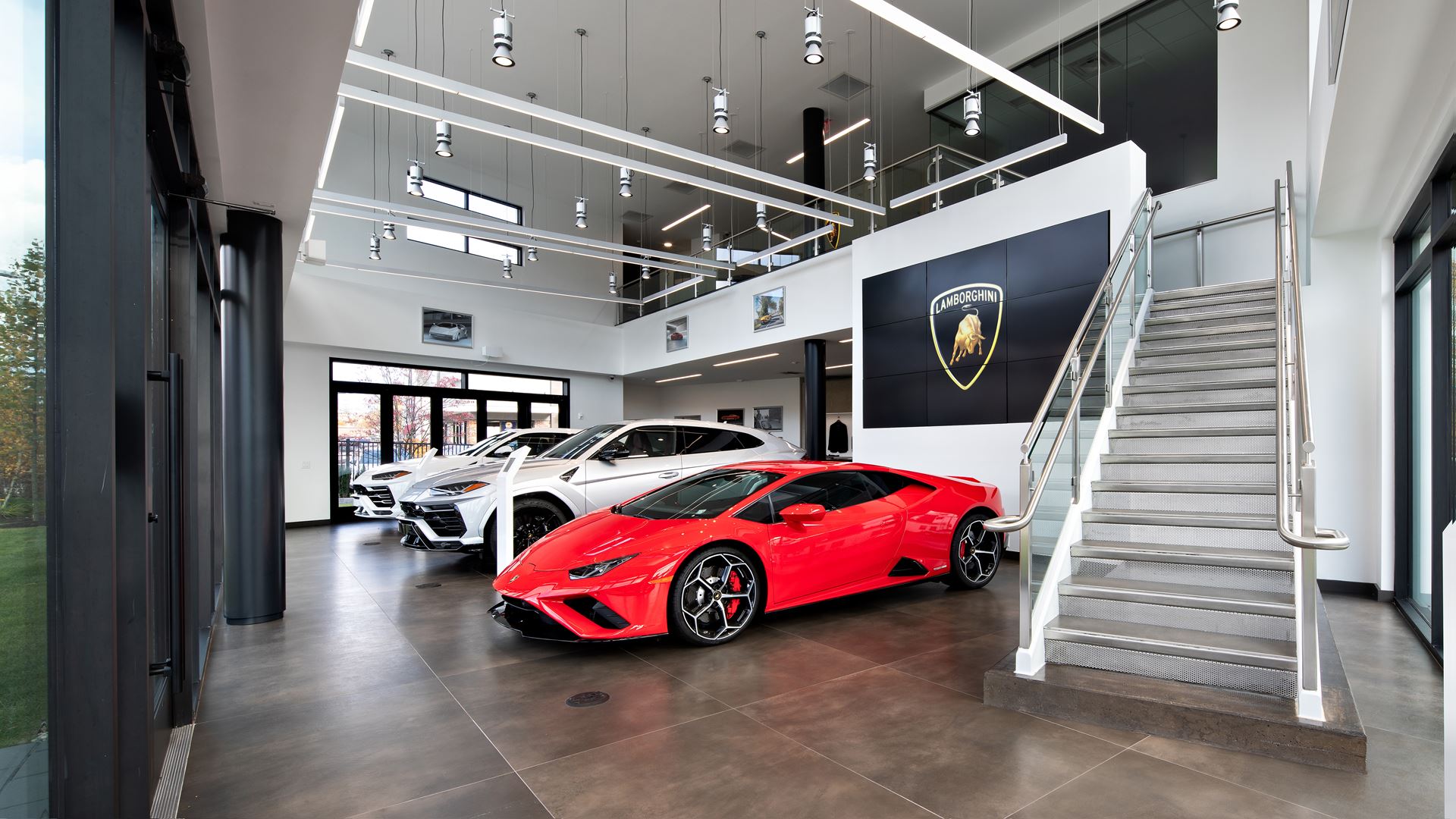 Lamborghini Expands Retail Footprint in US with New Showroom in Greenwich, CT - Image 4