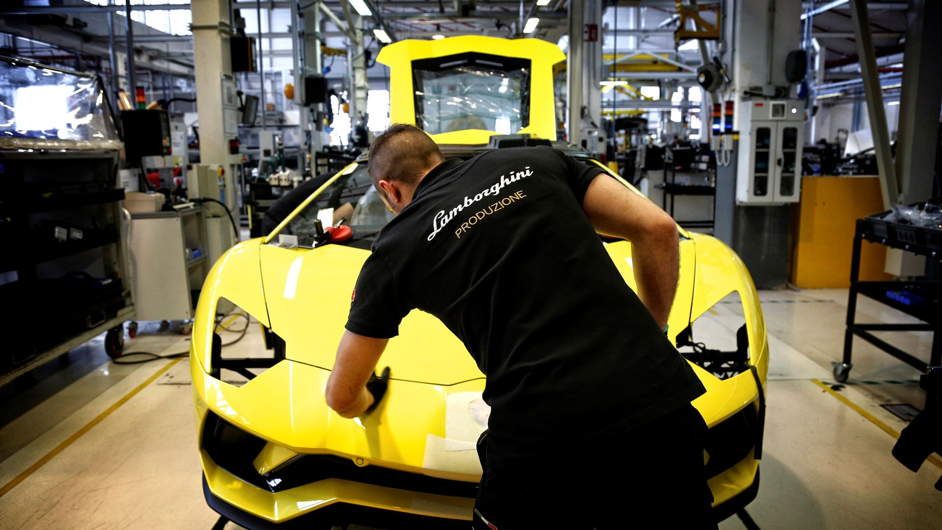 Automobili Lamborghini - Aventador Line