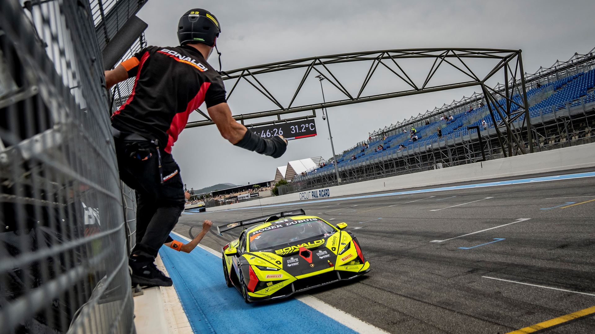 Lamborghini Super Trofeo Europe - Weering - Spinelli race finish (Bonaldi Motorsport)