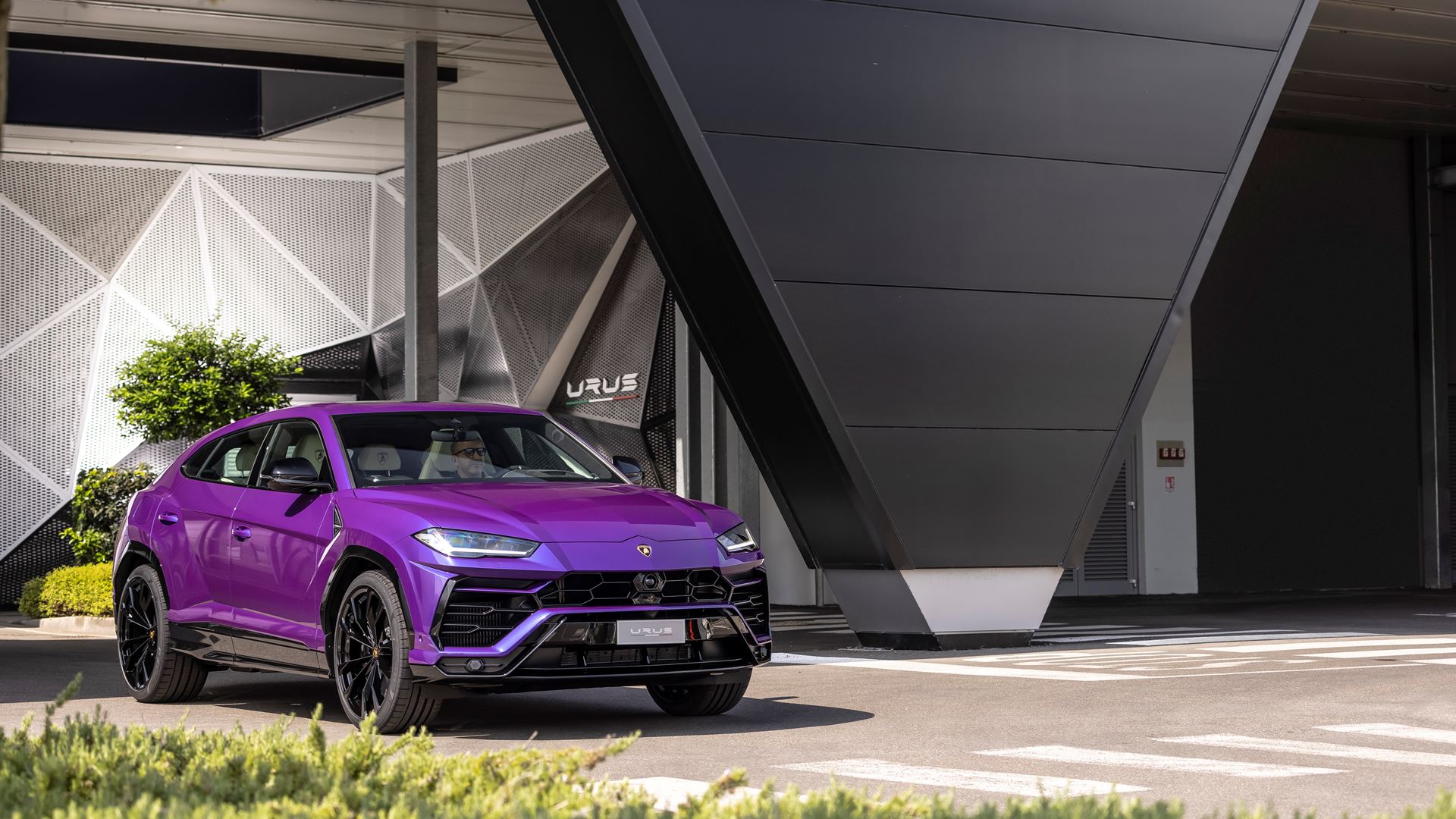 Urus 20.000