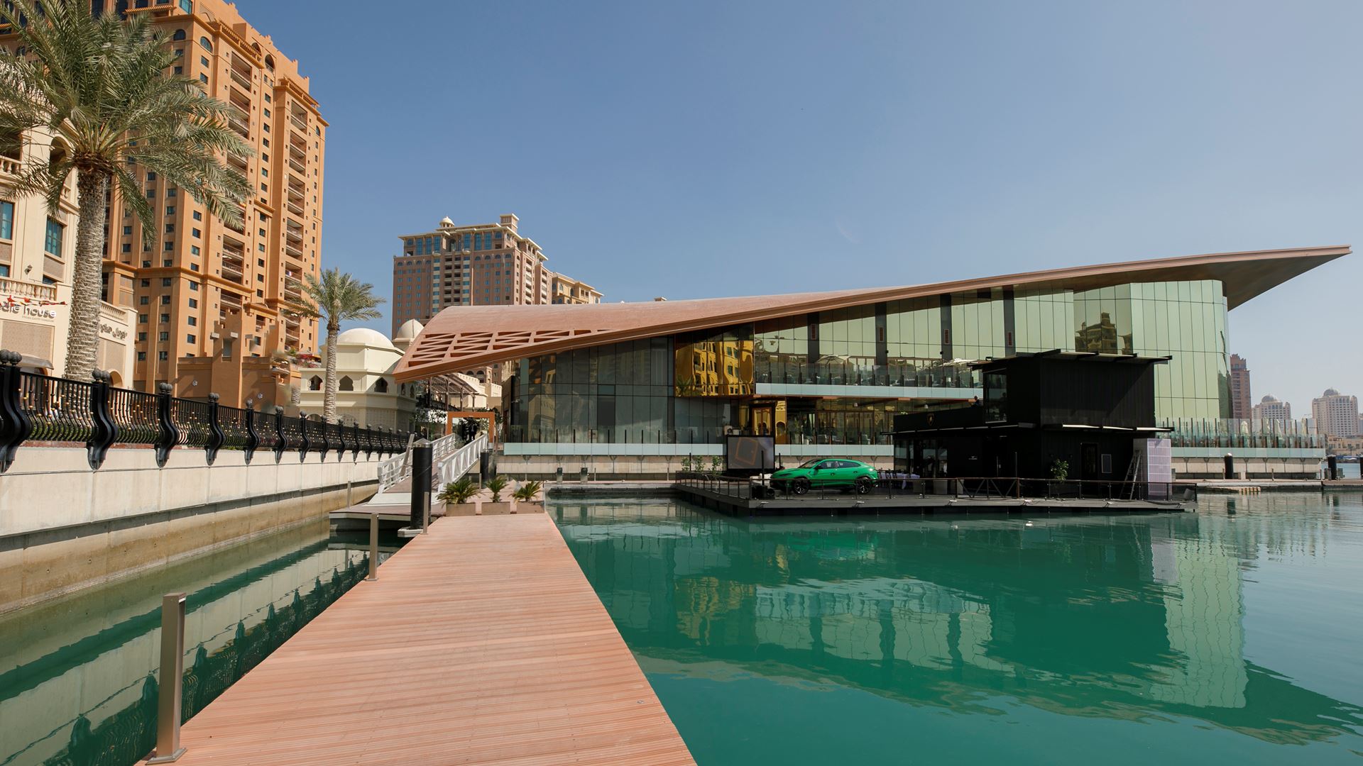 Lounge Automobili Lamborghini