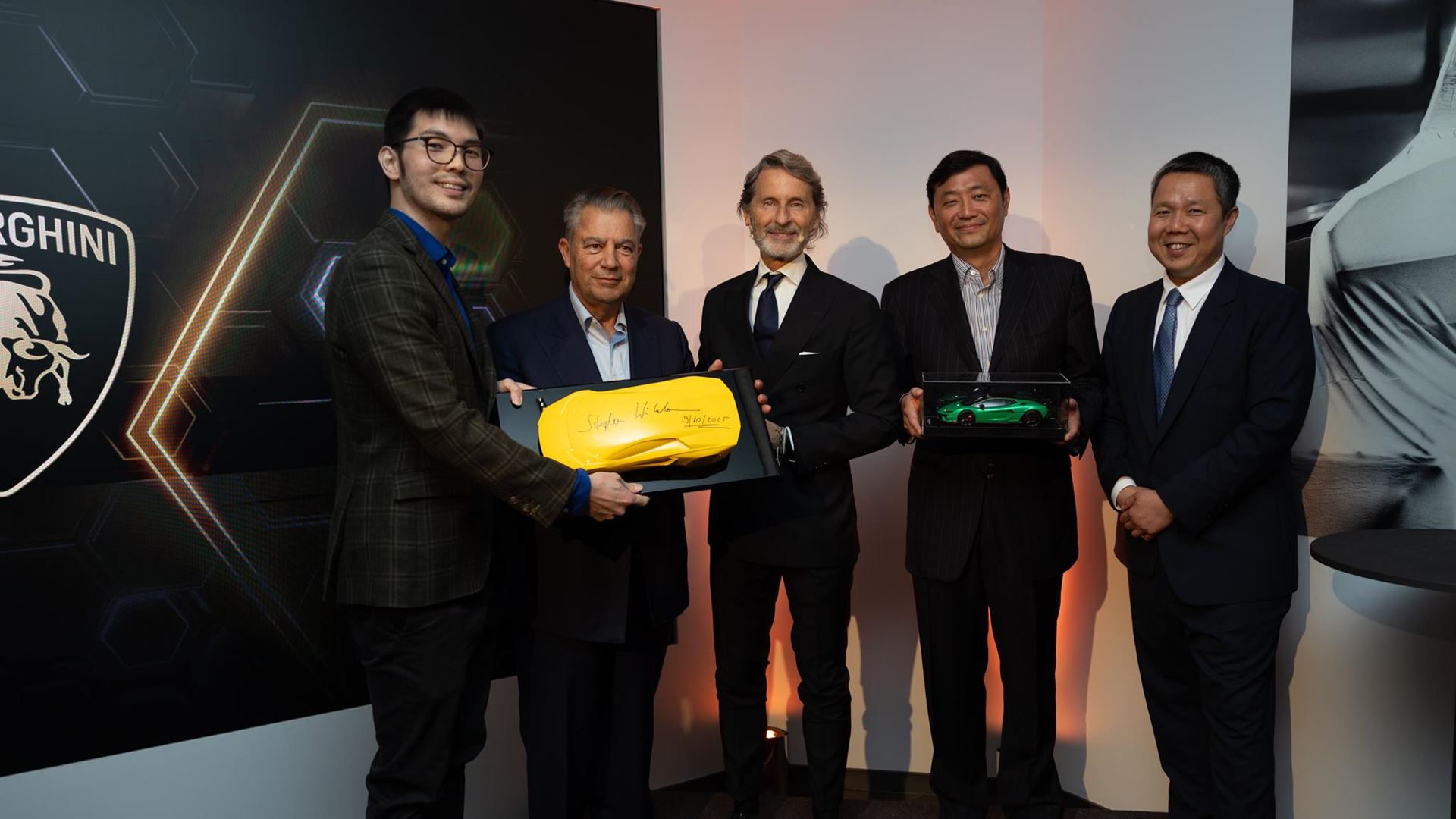 U Peng Tan Mehmet Dalman Stephan Winkelmann Robin Tan Ken Choo