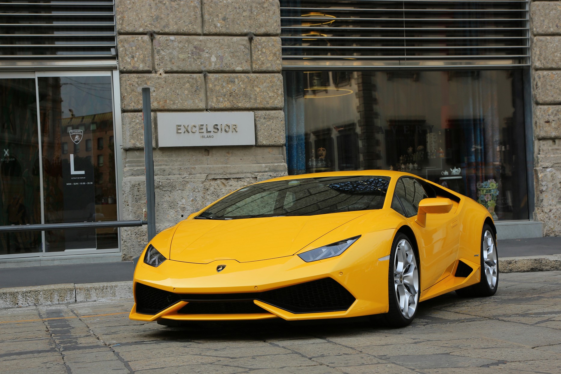 Lamborghini Huracan LP 610-4 at Excelsior