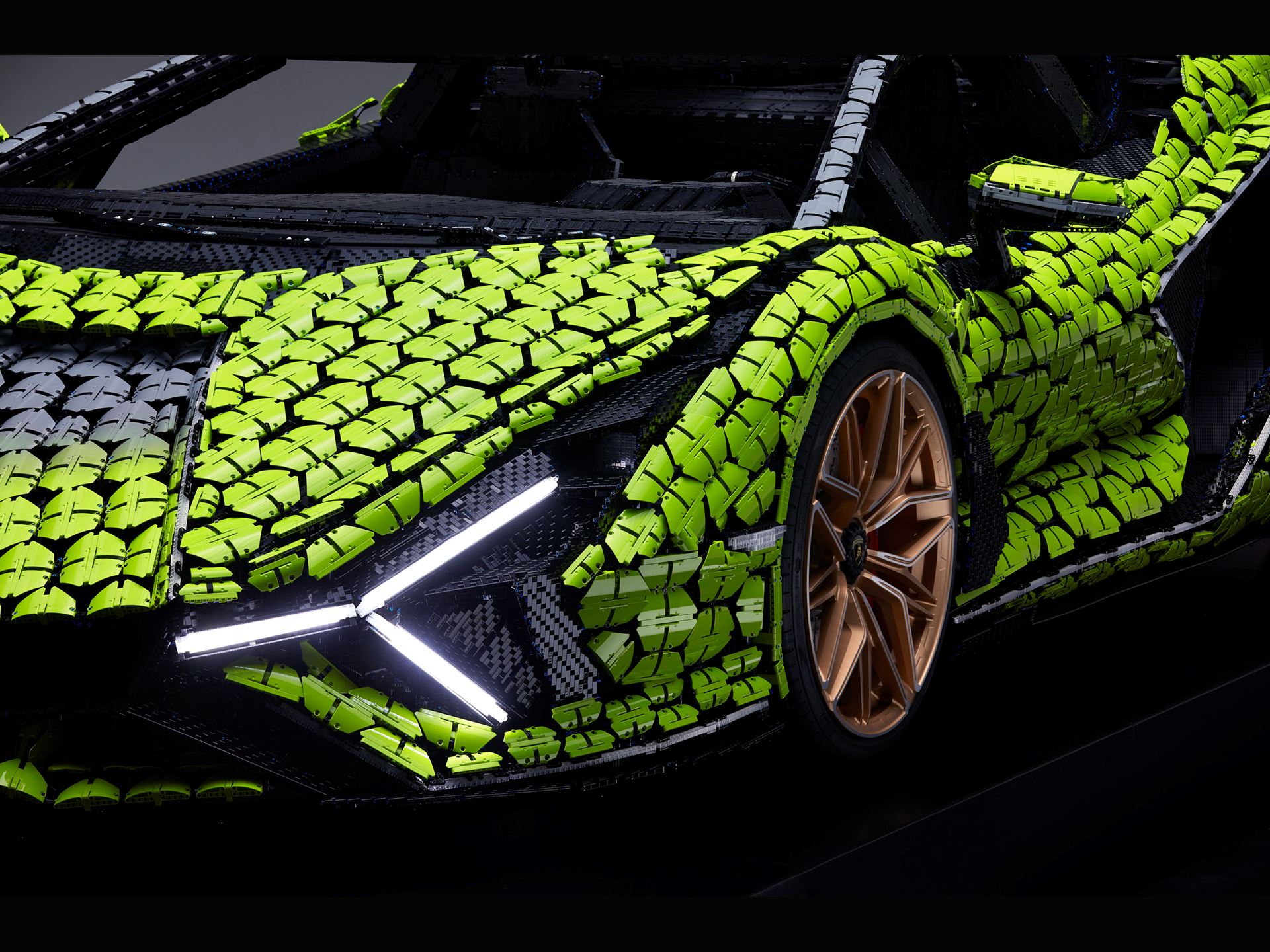 Life-size LEGO Technic Lamborghini Sian FKP 37