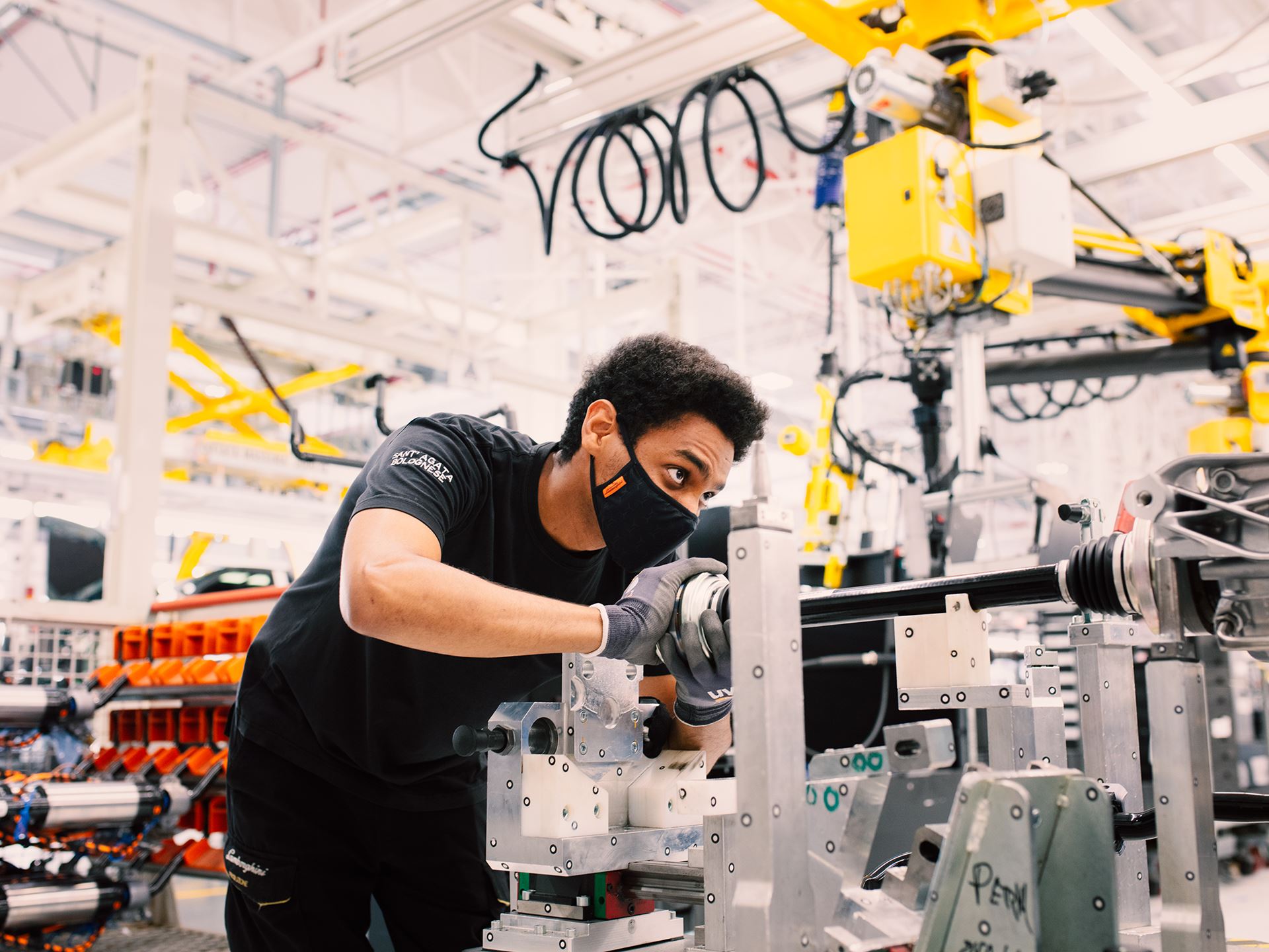 Automobili Urus Engine Production