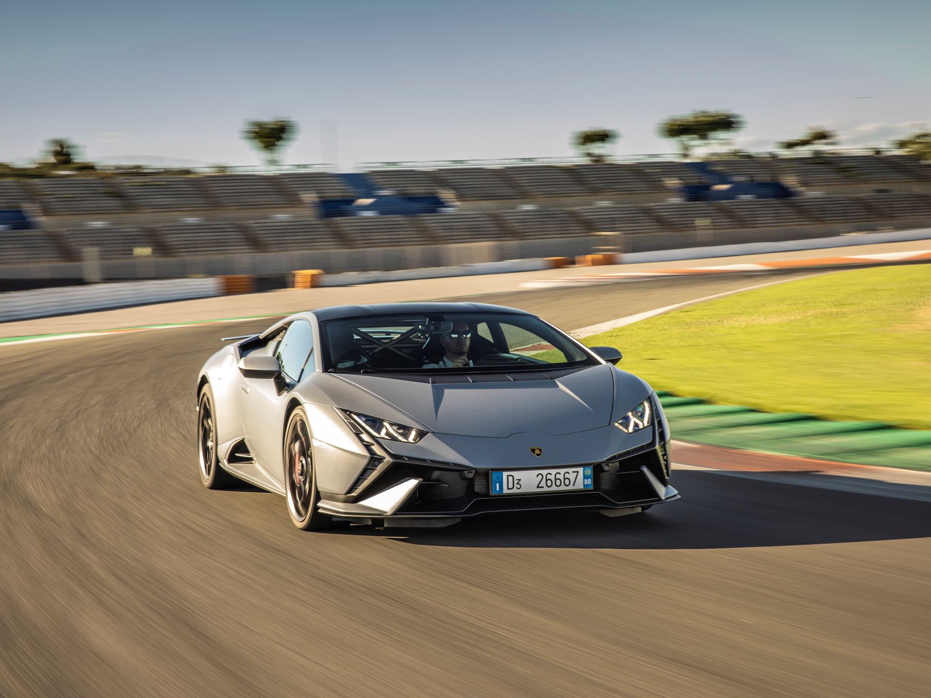 Huracán Tecnica Valencia Grigio Acheso