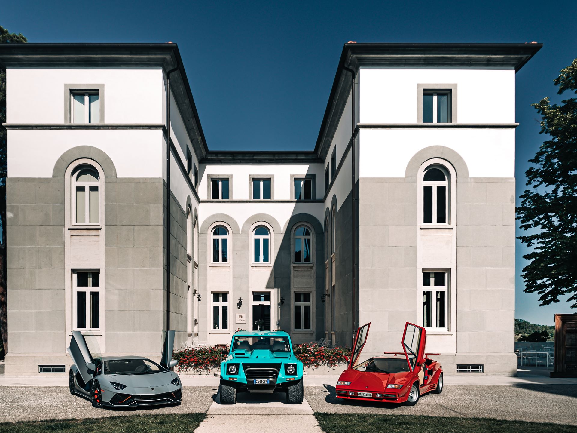 Countach - LM 002 - Aventador