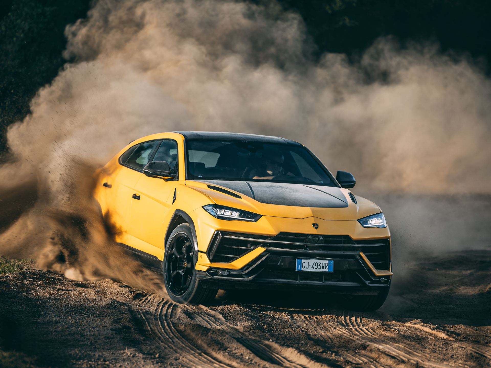 Automobili Lamborghini Urus Performante Giallo Inti