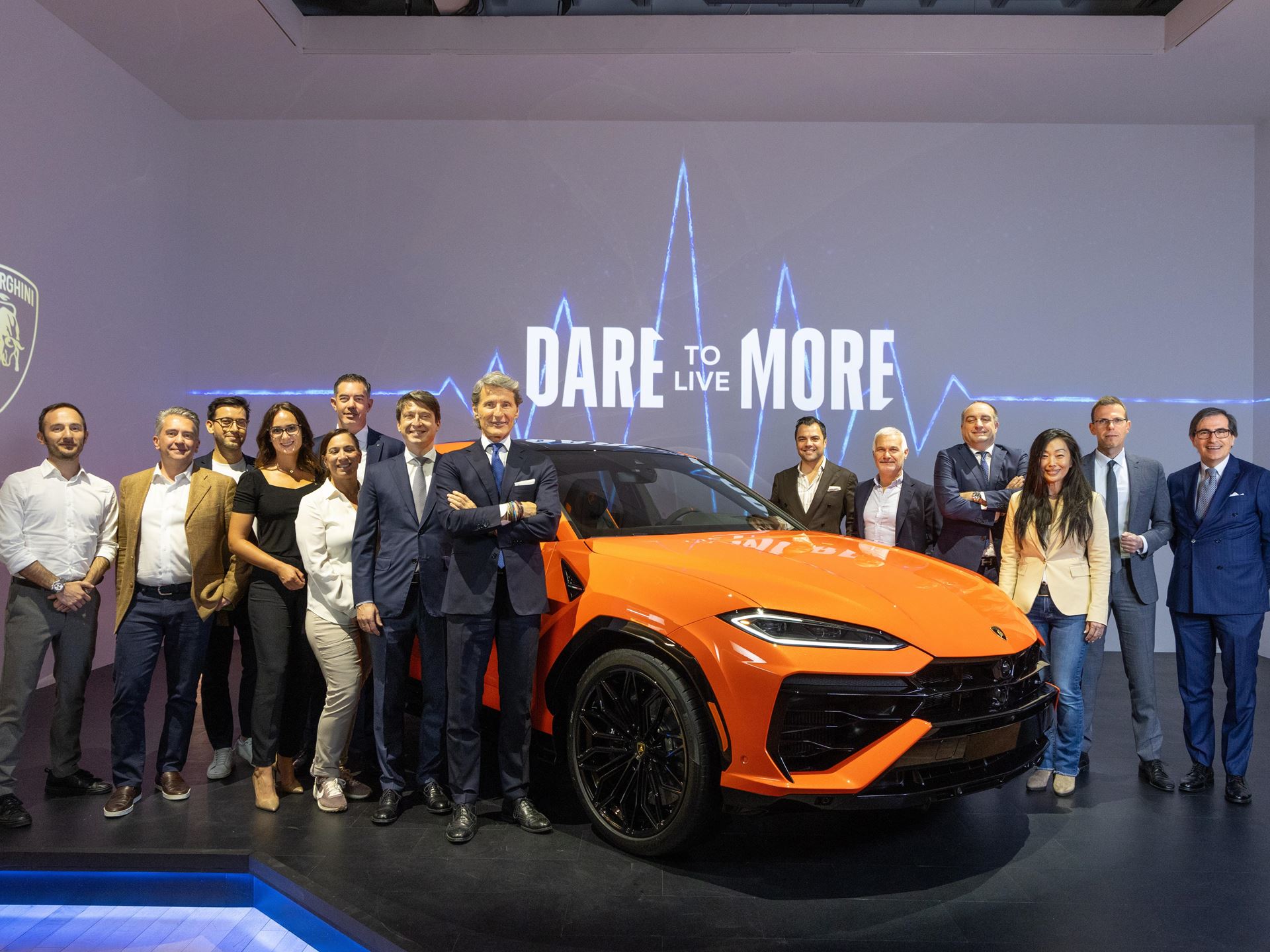 Lamborghini Urus SE Makes US Premiere in New York