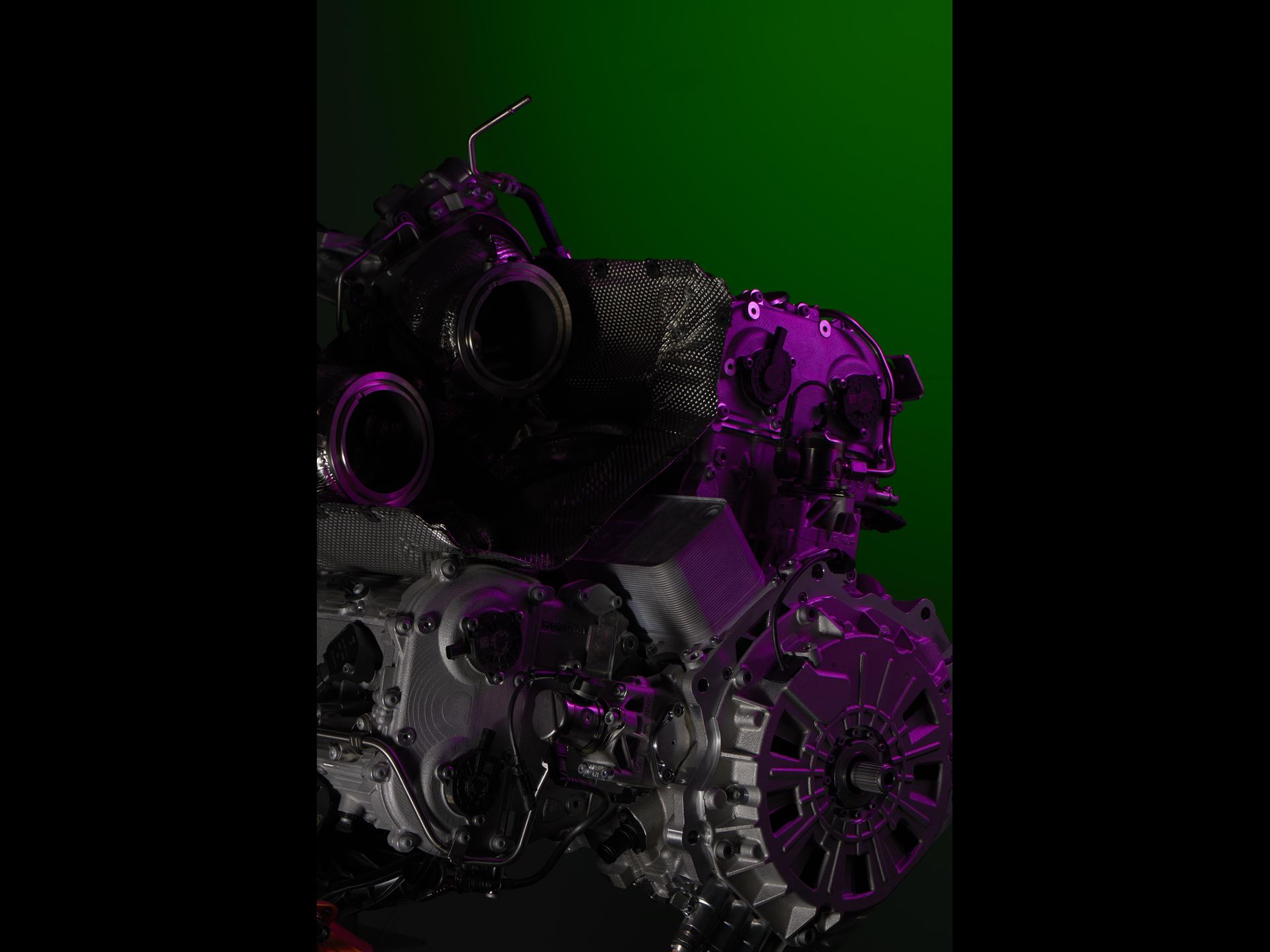 Lamborghini 634 - Hybrid Twin-Turbo V8 Engine