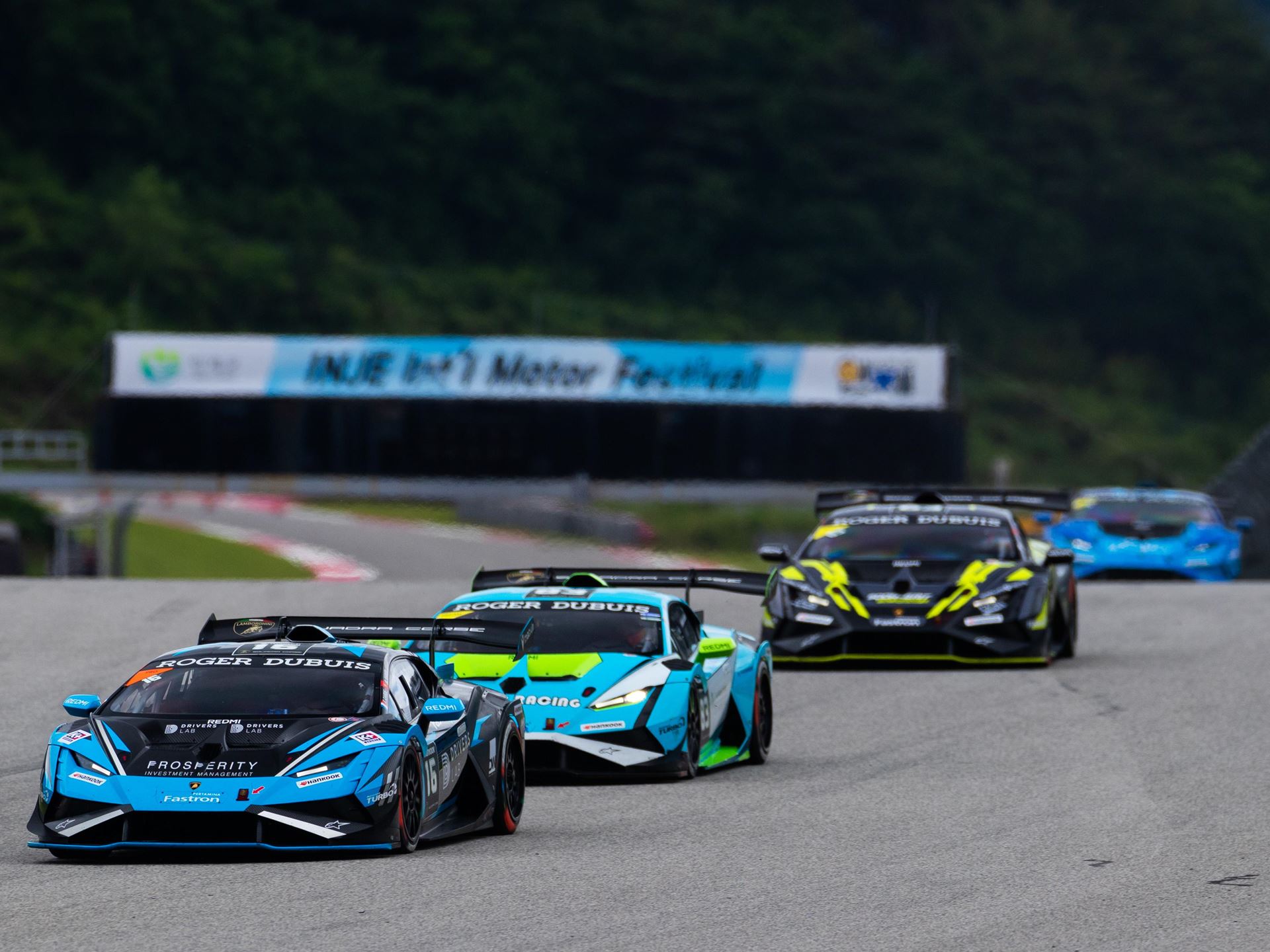 Lamborghini Super Trofeo Asia Nazim Azman Emilien Carde DW Evans GT