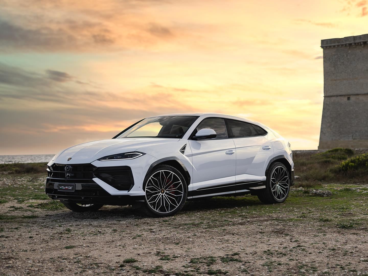 Automobili Lamborghini Bianco Trullo