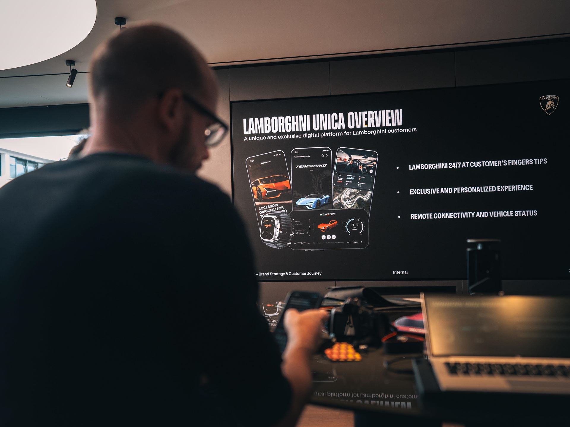 Automobili Lamborghini Customer Journey Unica