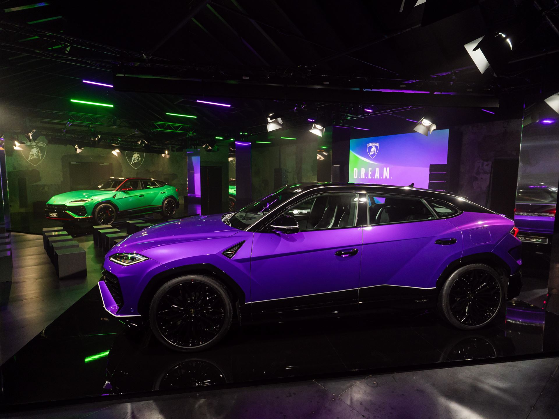 Urus SE Tettonero Capsule at Milan Design Week