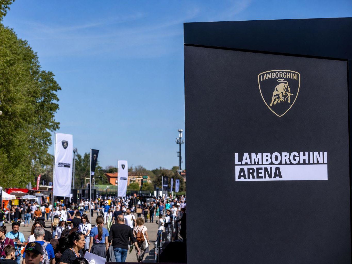 Lamborghini Arena Partners