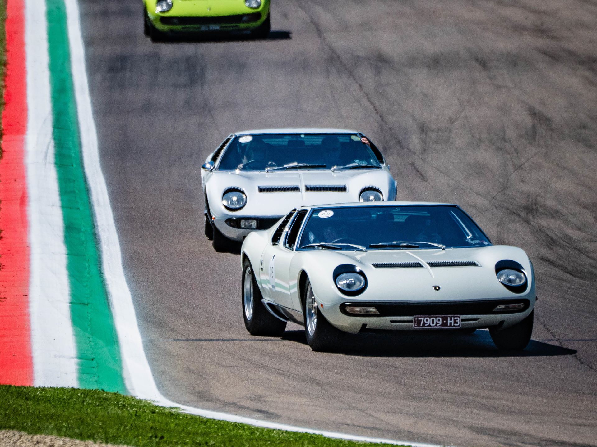 Lamborghini Miura Tour