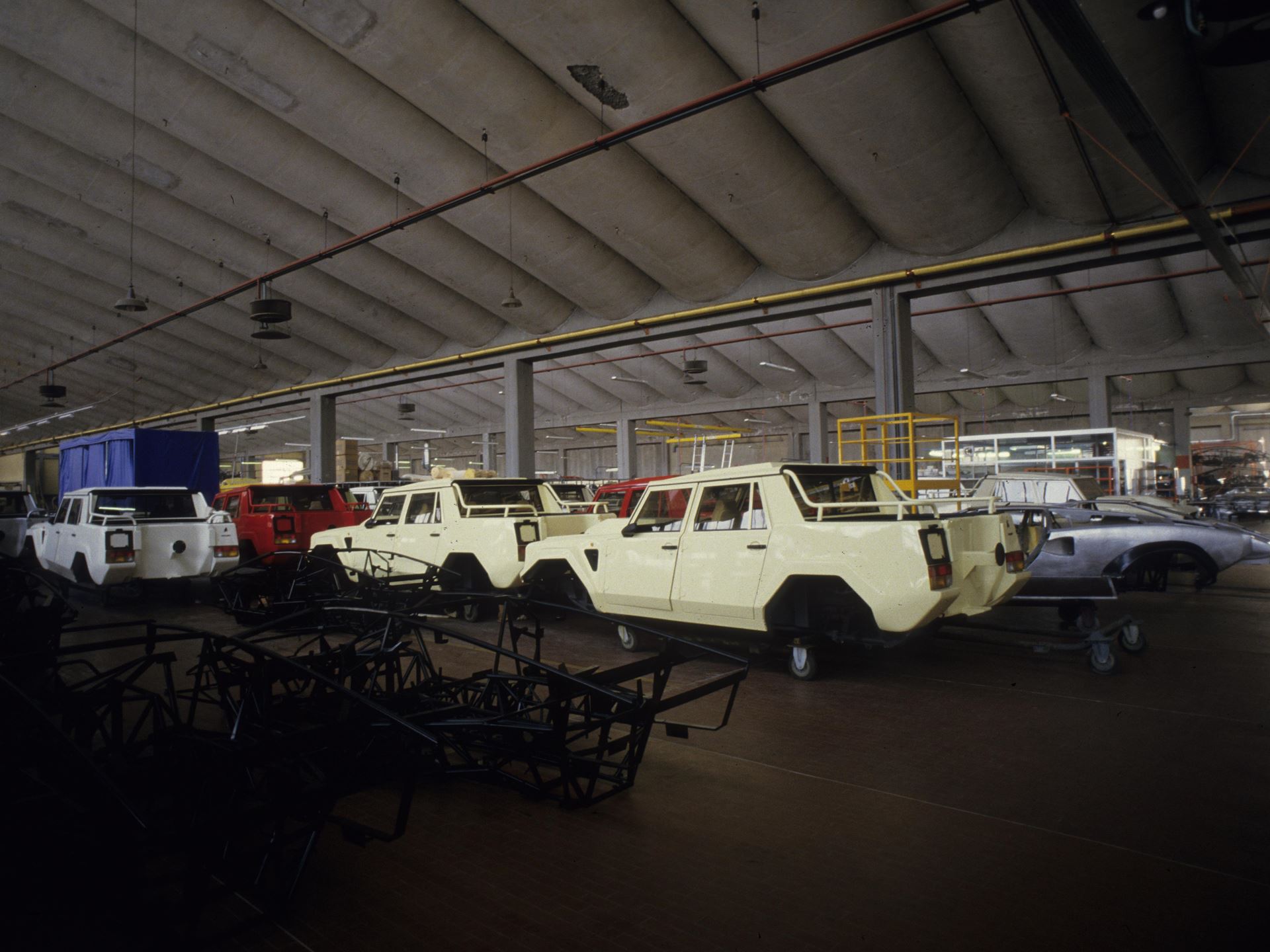 40th LM002 Copyright holders of this assets are welcome to contact Automobili Lamborghini S P A regarding any omission