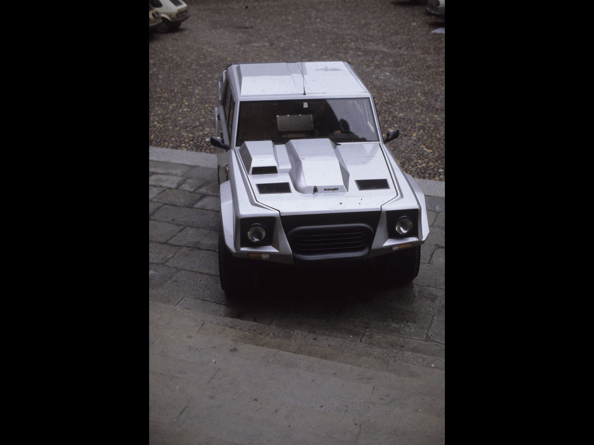 40th LM002 Copyright holders of this assets are welcome to contact Automobili Lamborghini S P A regarding any omission