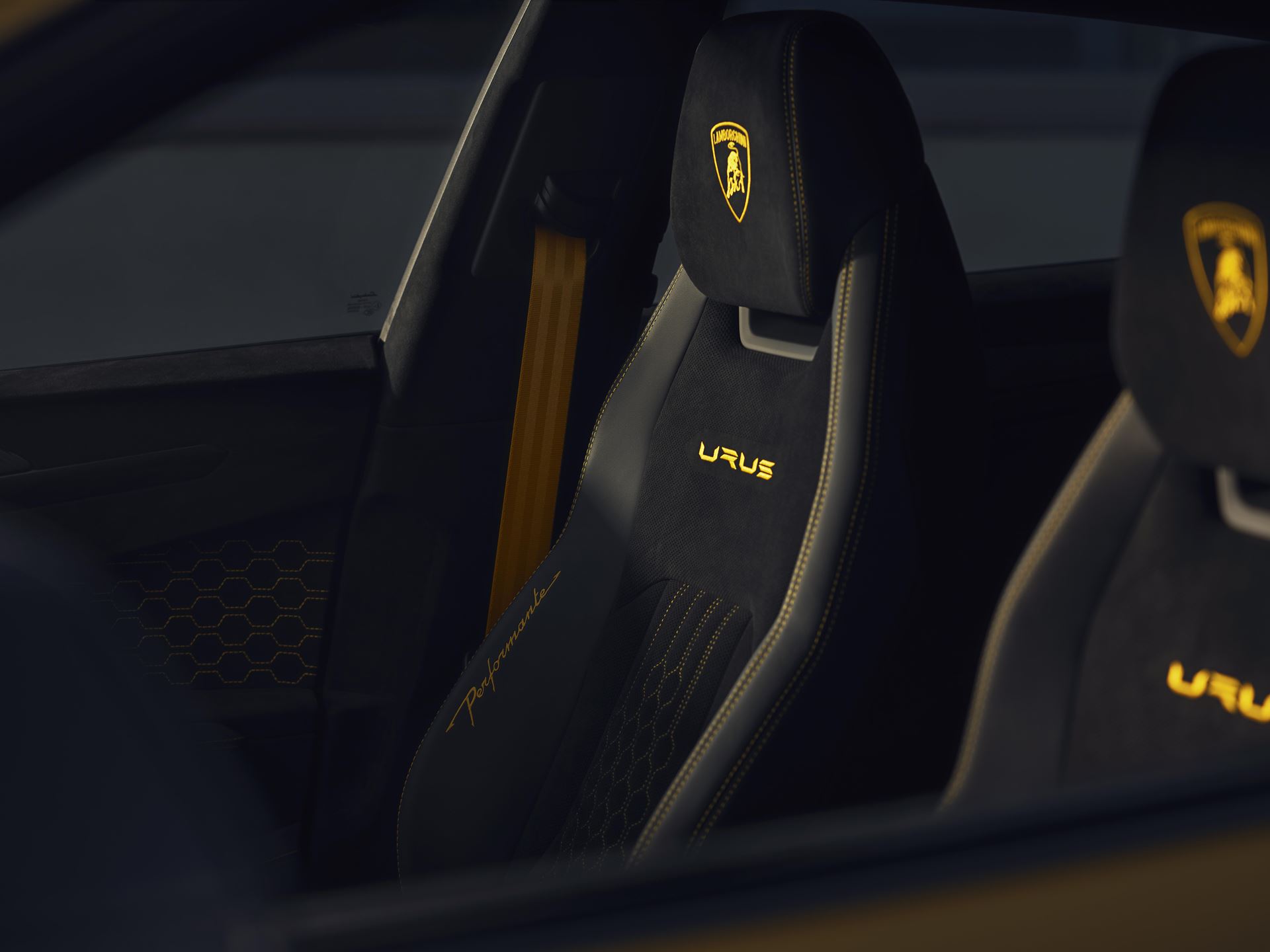 Lamborghini Urus Performante