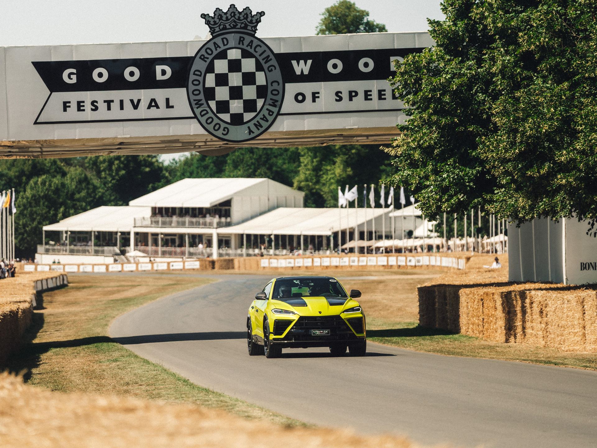 Urus SE Performante makes its first public appearance at Goodwood Festival of Speed